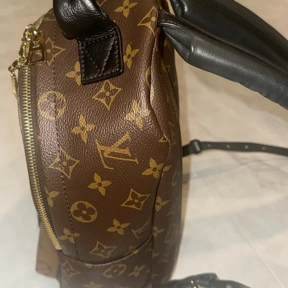 Louis Vuitton Reverse Monogram Backpack - Picture 7 of 15